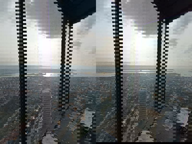 İSTANBUL BEŞİKTAŞ ÇİFTÇİ TOWERS KULE 2'DE SATILIK TRİPLEKS KONUT